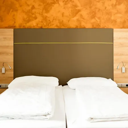 Feichter Hotel & Bistro Bolzano Room photo