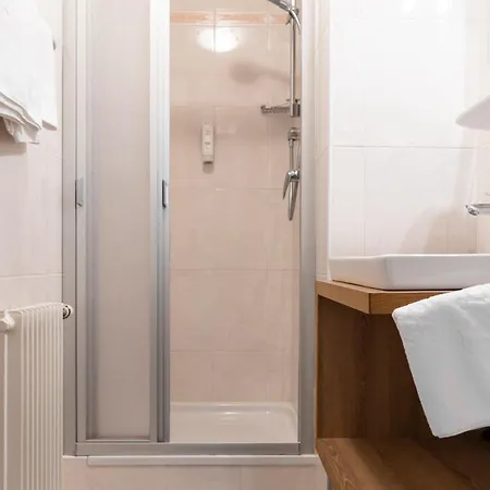 Feichter Hotel & Bistro Bolzano Room photo