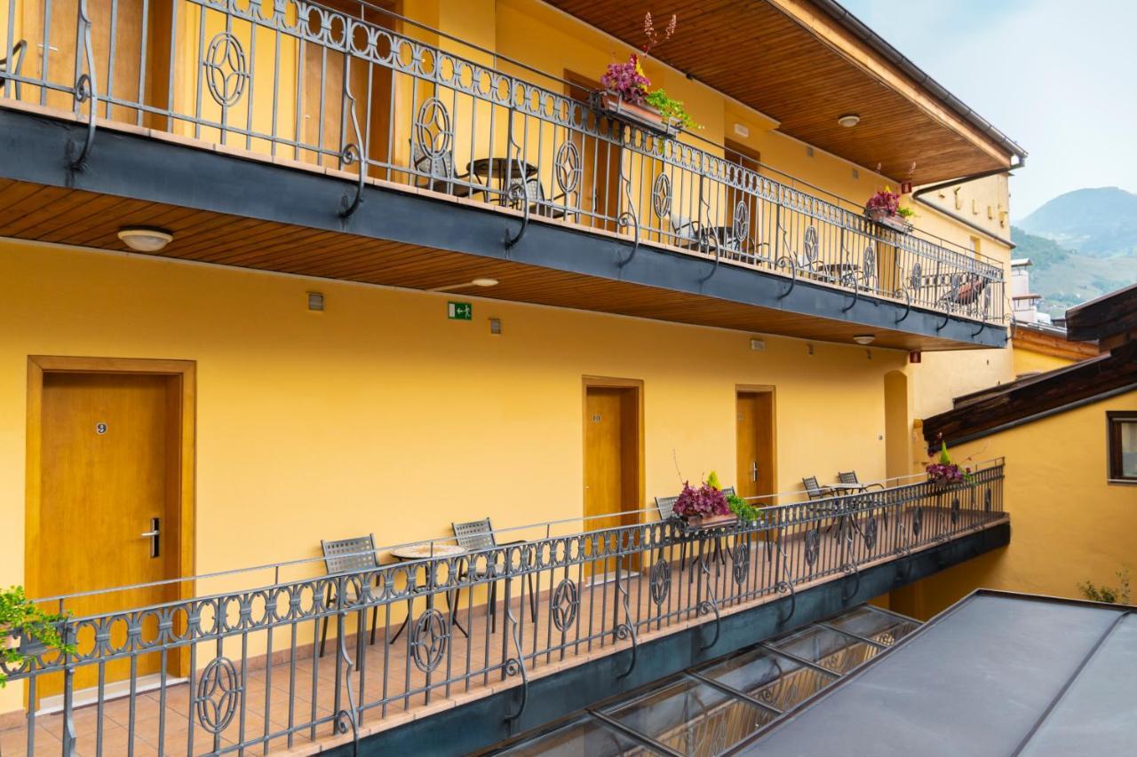 Hotel Feichter & Bistro