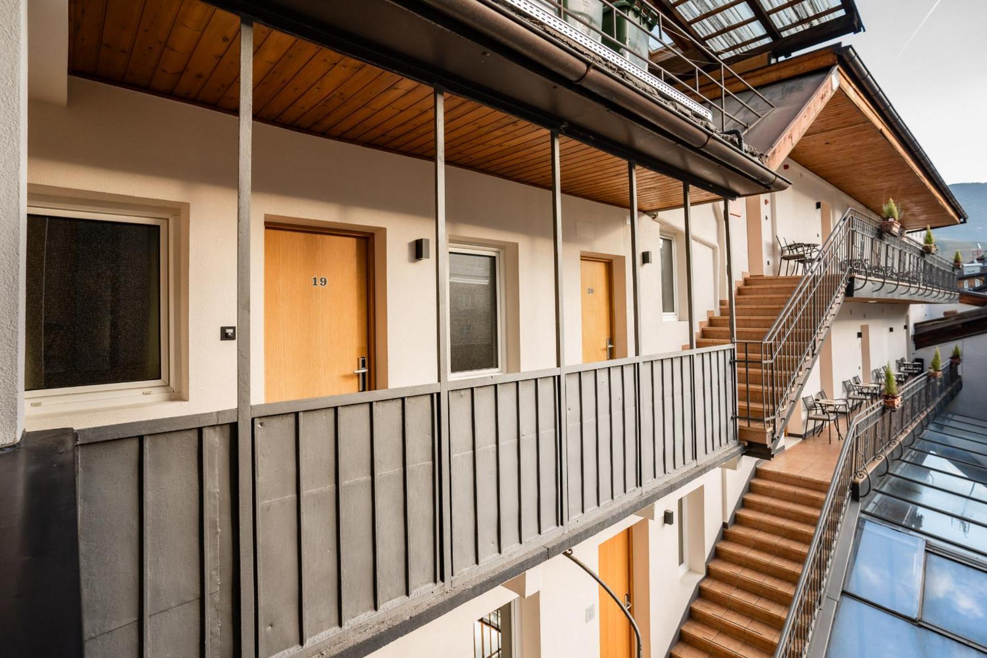 Feichter & Bistro Hotel 2*
