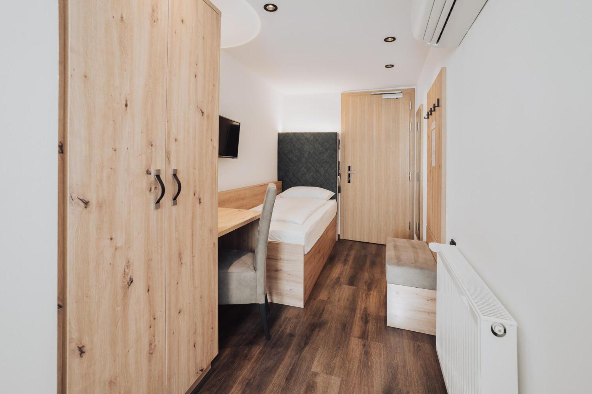 Hotel Feichter & Bistro 2*